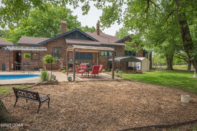 705 N Moffet Avenue, Joplin, MO 64801