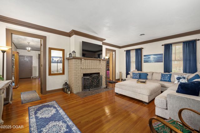 705 N Moffet Avenue, Joplin, MO 64801