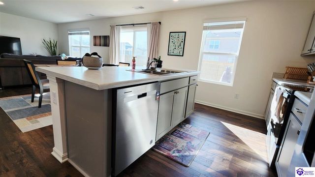 101 Clevis Ct, Elizabethtown, KY 42701