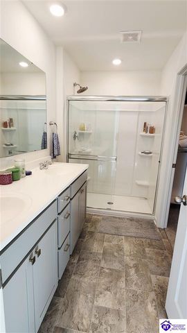 101 Clevis Ct, Elizabethtown, KY 42701