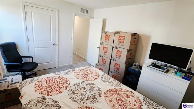 101 Clevis Ct, Elizabethtown, KY 42701