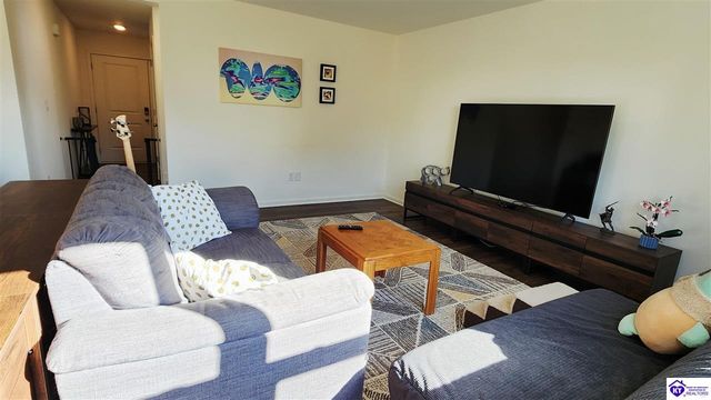 101 Clevis Ct, Elizabethtown, KY 42701