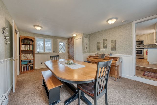 30 Elgin Drive, Tolland, CT 06084