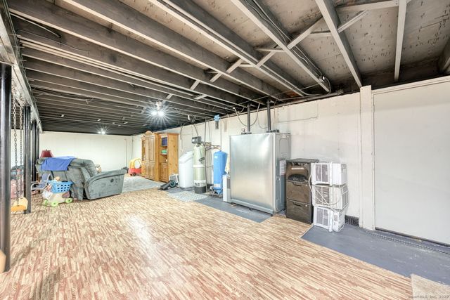 30 Elgin Drive, Tolland, CT 06084