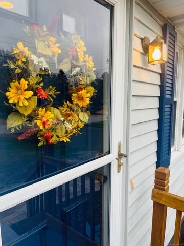 30 Elgin Drive, Tolland, CT 06084