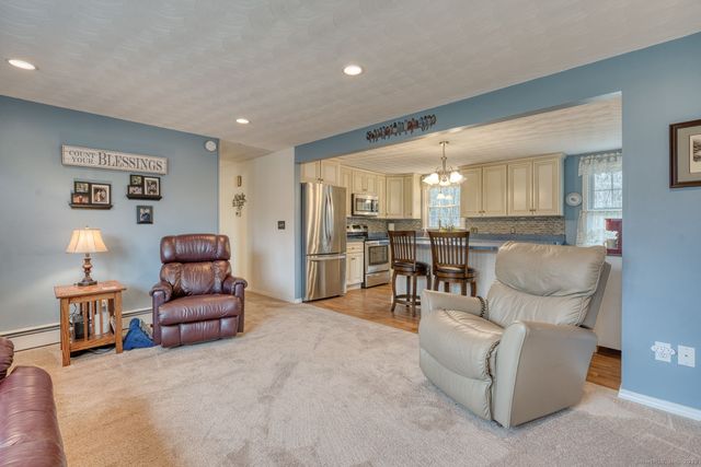 30 Elgin Drive, Tolland, CT 06084