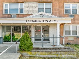 70 Farmington Avenue 1V, New London, CT 06320