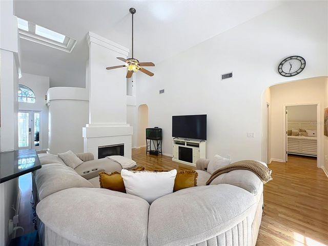324 REMINGTON DRIVE, Oviedo, FL 32765