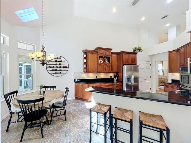 324 REMINGTON DRIVE, Oviedo, FL 32765