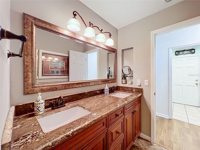 324 REMINGTON DRIVE, Oviedo, FL 32765