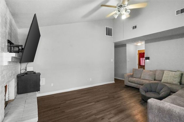 2434 Goldspring Lane, Spring, TX 77373