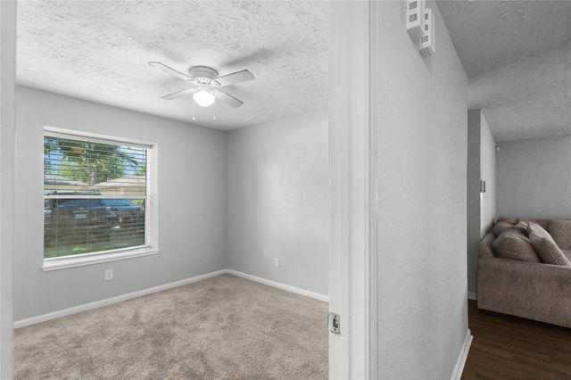 2434 Goldspring Lane, Spring, TX 77373