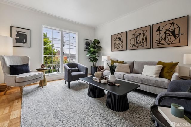 1890 27th Avenue, San Francisco, CA 94122