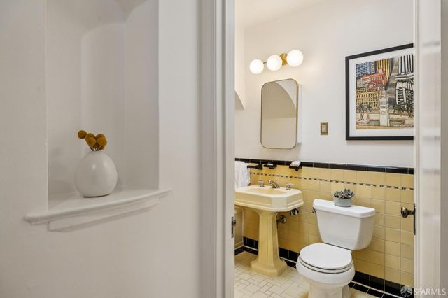1890 27th Avenue, San Francisco, CA 94122