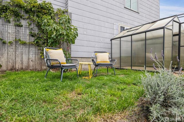 1890 27th Avenue, San Francisco, CA 94122