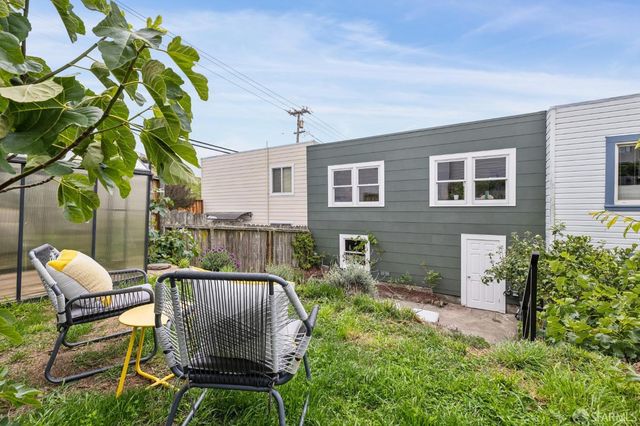 1890 27th Avenue, San Francisco, CA 94122