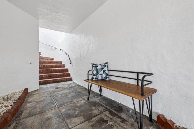 1890 27th Avenue, San Francisco, CA 94122