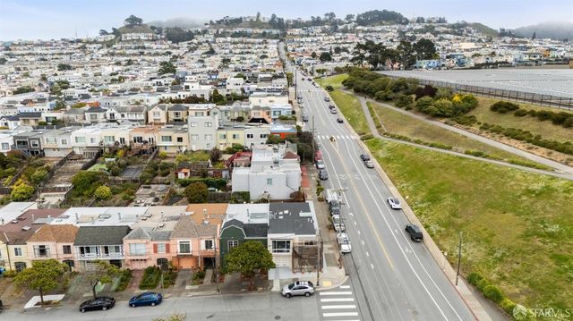 1890 27th Avenue, San Francisco, CA 94122