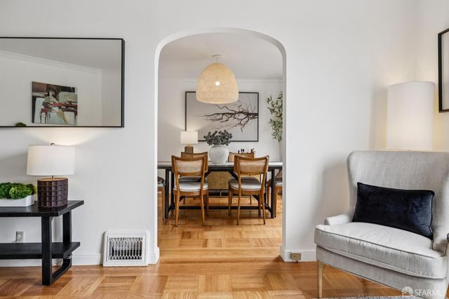 1890 27th Avenue, San Francisco, CA 94122