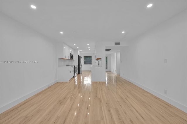 1703 Andros Isle G2, Coconut Creek, FL 33066