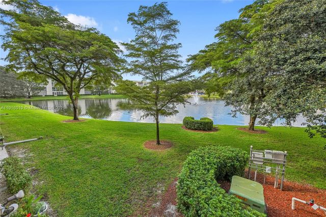 1703 Andros Isle G2, Coconut Creek, FL 33066