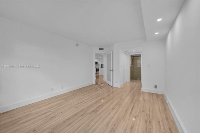 1703 Andros Isle G2, Coconut Creek, FL 33066