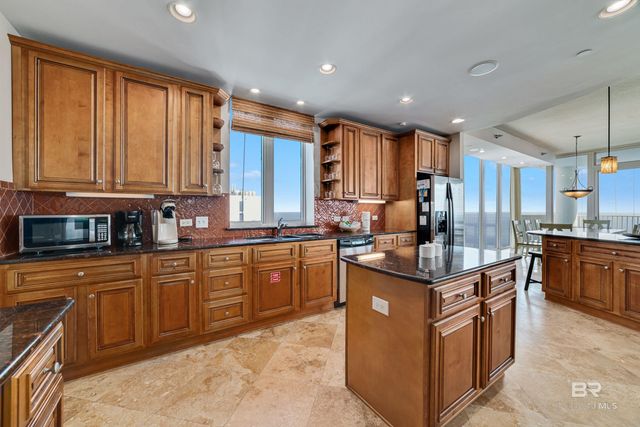 1940 W Beach Boulevard PH18, Gulf Shores, AL 36542