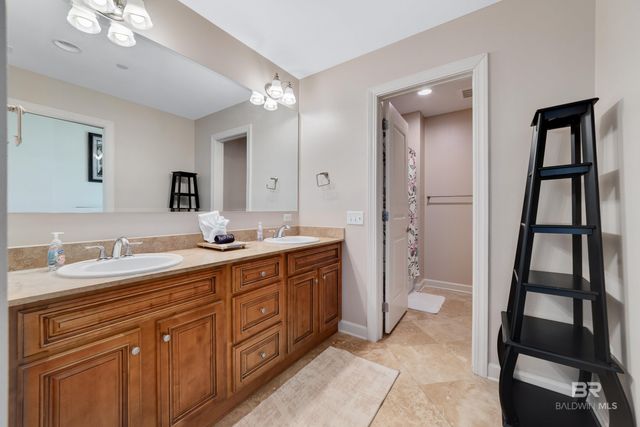 1940 W Beach Boulevard PH18, Gulf Shores, AL 36542