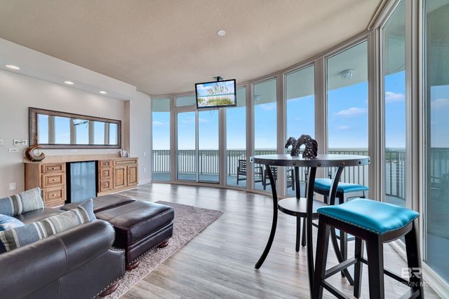 1940 W Beach Boulevard PH18, Gulf Shores, AL 36542