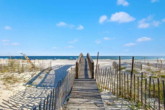 1940 W Beach Boulevard PH18, Gulf Shores, AL 36542