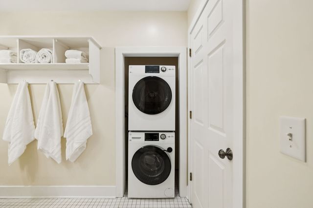 405 Lawrence St, Old Hickory, TN 37138