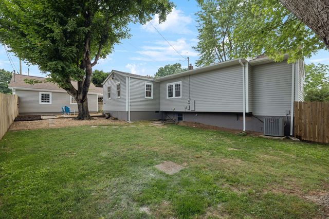 405 Lawrence St, Old Hickory, TN 37138