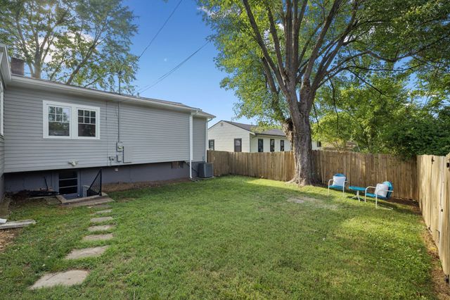 405 Lawrence St, Old Hickory, TN 37138