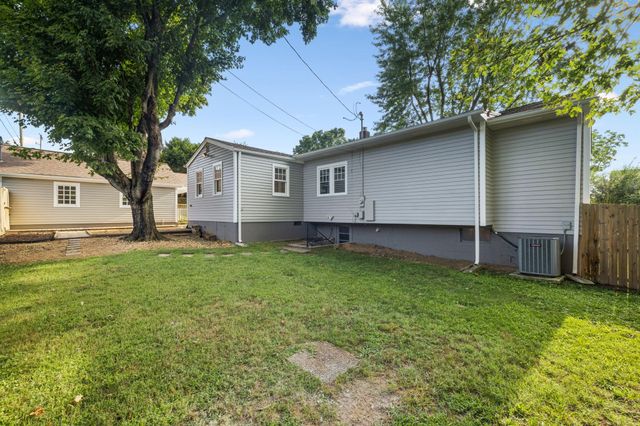 405 Lawrence St, Old Hickory, TN 37138