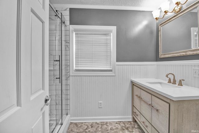 220 S McCann Street, Kokomo, IN 46901