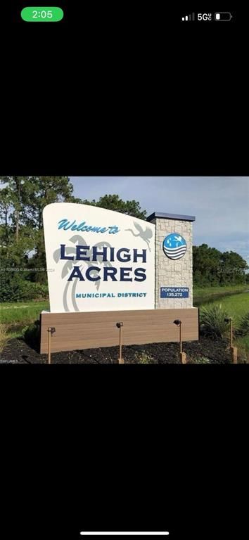 6015 TENA AVENUE N, Lehigh Acres, FL 33971