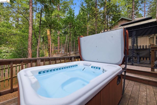 18838 Sequoia Lane E., Twain Harte, CA 95383