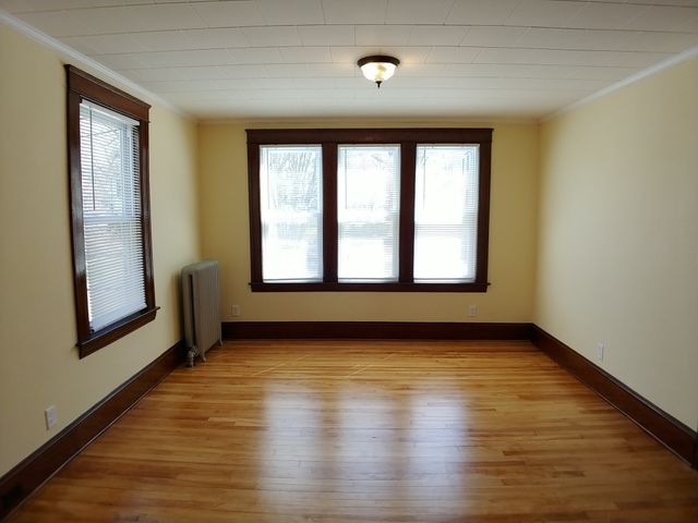 29 Halmstad St 1, Worcester, MA 01607