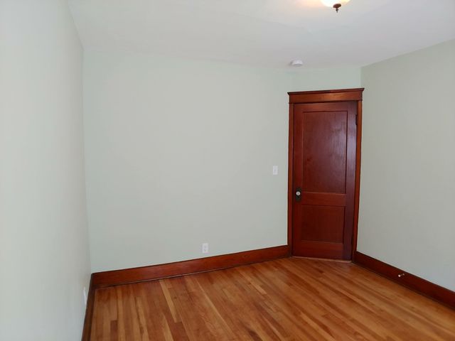 29 Halmstad St 1, Worcester, MA 01607