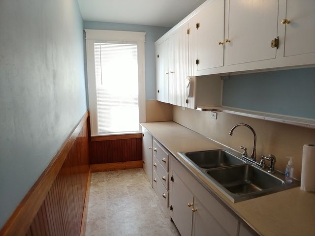 29 Halmstad St 1, Worcester, MA 01607