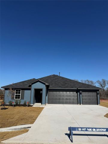 215 Great Northern DR, Cedar Creek, TX 78612