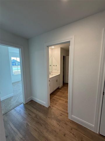 215 Great Northern DR, Cedar Creek, TX 78612