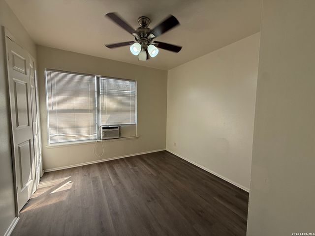 139 Trudell, San Antonio, TX 78213