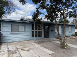 139 Trudell, San Antonio, TX 78213