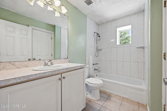 201 Pacific Avenue, Barnegat, NJ 08005