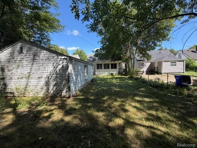 19359 Trinity Street, Detroit, MI 48219