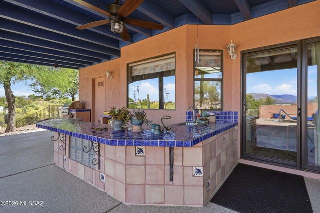 5140 N Amapola Place, Tucson, AZ 85745