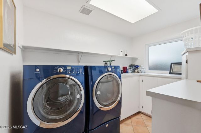 5140 N Amapola Place, Tucson, AZ 85745