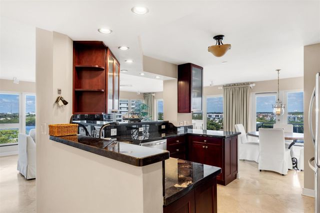 2066 N Ocean Boulevard 10nw, Boca Raton, FL 33431