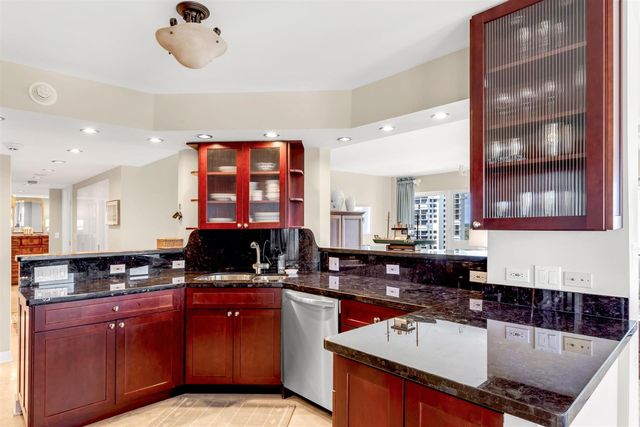 2066 N Ocean Boulevard 10nw, Boca Raton, FL 33431
